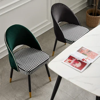 Роскошные обеденные стулья Современный стул Удобный Современный Индивидуальный стул Комфортная мебель для пуфов Мебель для кафе Cadeiras